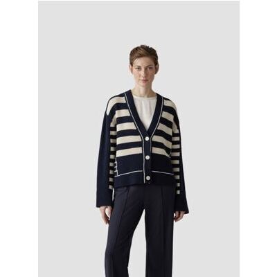 Strickjacke
